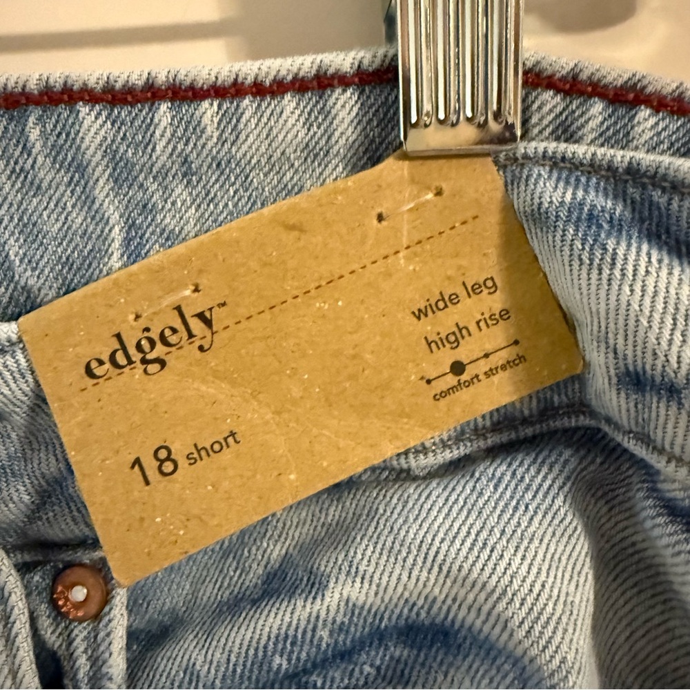 Maurice’s High Rise Ripped Wide Leg Jean - Picture 9 of 10
